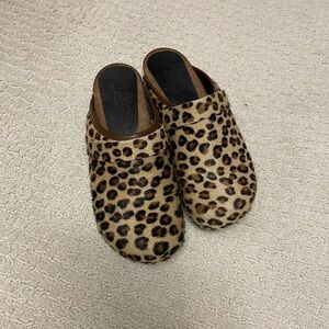 Sanita Womens Clogs Size 38 / 8 calf hair